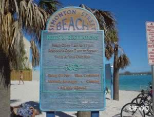 simonton street beach key west sign
