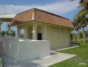 restrooms at bryant park lake worth florida 33460