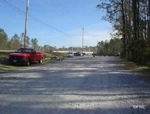 parking at east river boat ramp gulf breeze florida