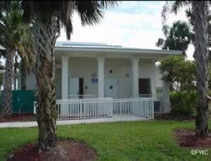 restrooms at the south causeway park and boat ramp fort pierce florida