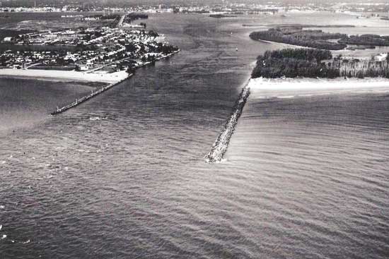 fort pierce inlet from the air 1965