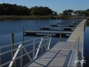 courtesy docks at steinhatchee florida public ramp