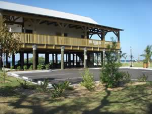 Elevated building at Bayshore Park in Charlotte Harbor Fl elevated building at bayshore park