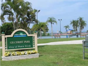 Gilcrist park sign sign at gilcrist park