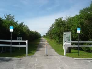 looking from parking lot down path to pier