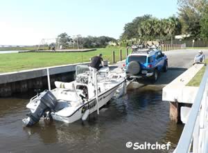 loading boat at oak harbor ramp jacksonville florida