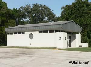 restrooms near boat ramp at big talbot island state park