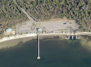 shoreline park boat launching ramp in gulf breeze fl