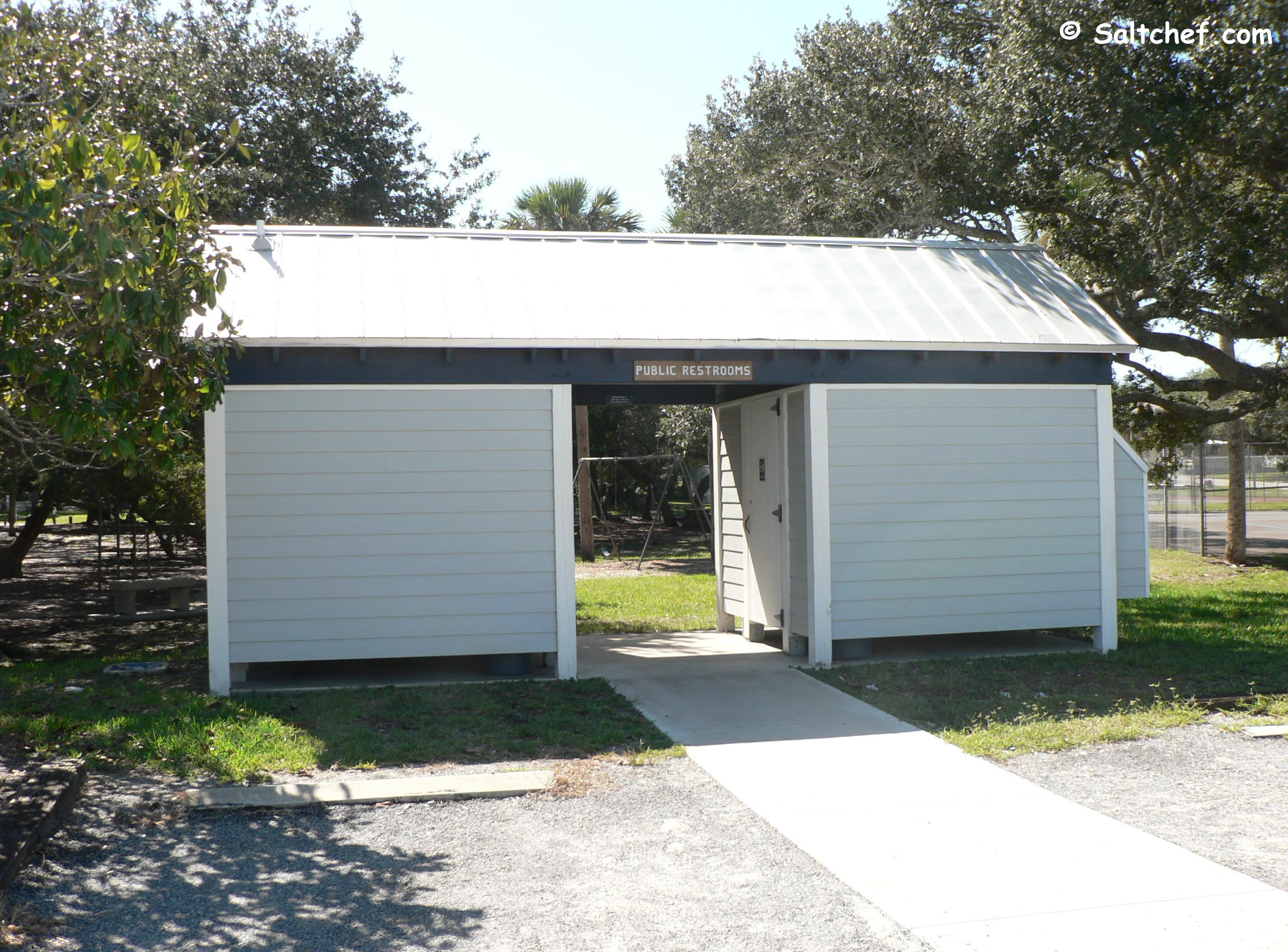 restrooms at boat ramp at lighthouse park boat ramp