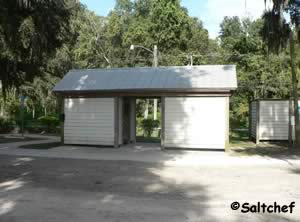 restrooms at riverdale park