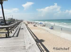 looking north on beach at mary mcleod beach park