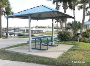 picnic area at port orange causeway park daytona